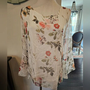 Viola Borghi Size Small White Floral Lined 100% Silk Bell Sleeves Romantic NWT